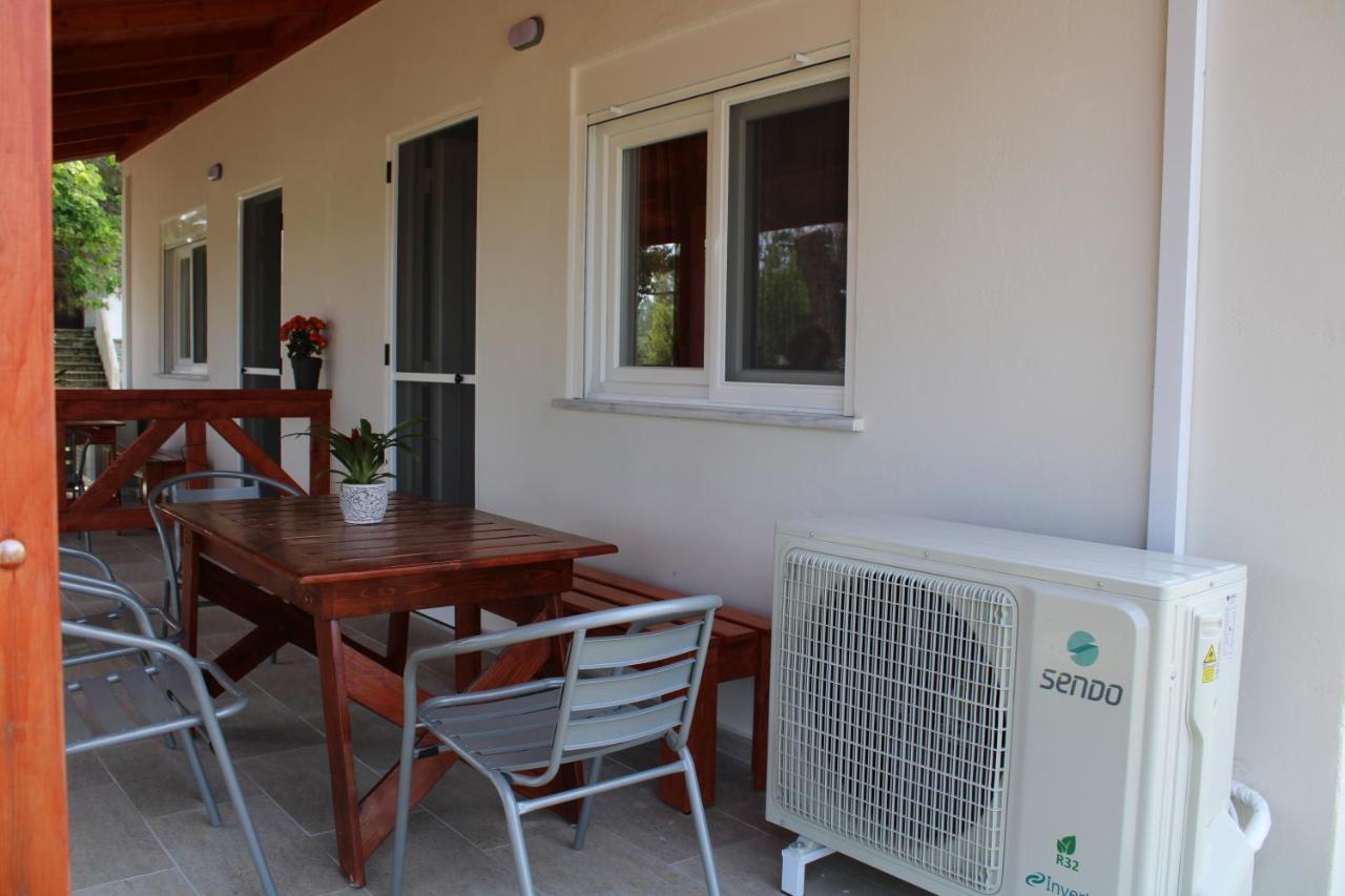 Akstudios To Spitaki Ormos Panagias Esterno foto